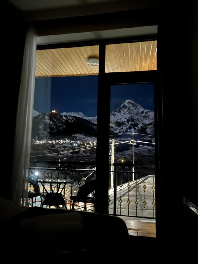 Highland Kazbegi Hotel Екстериор снимка