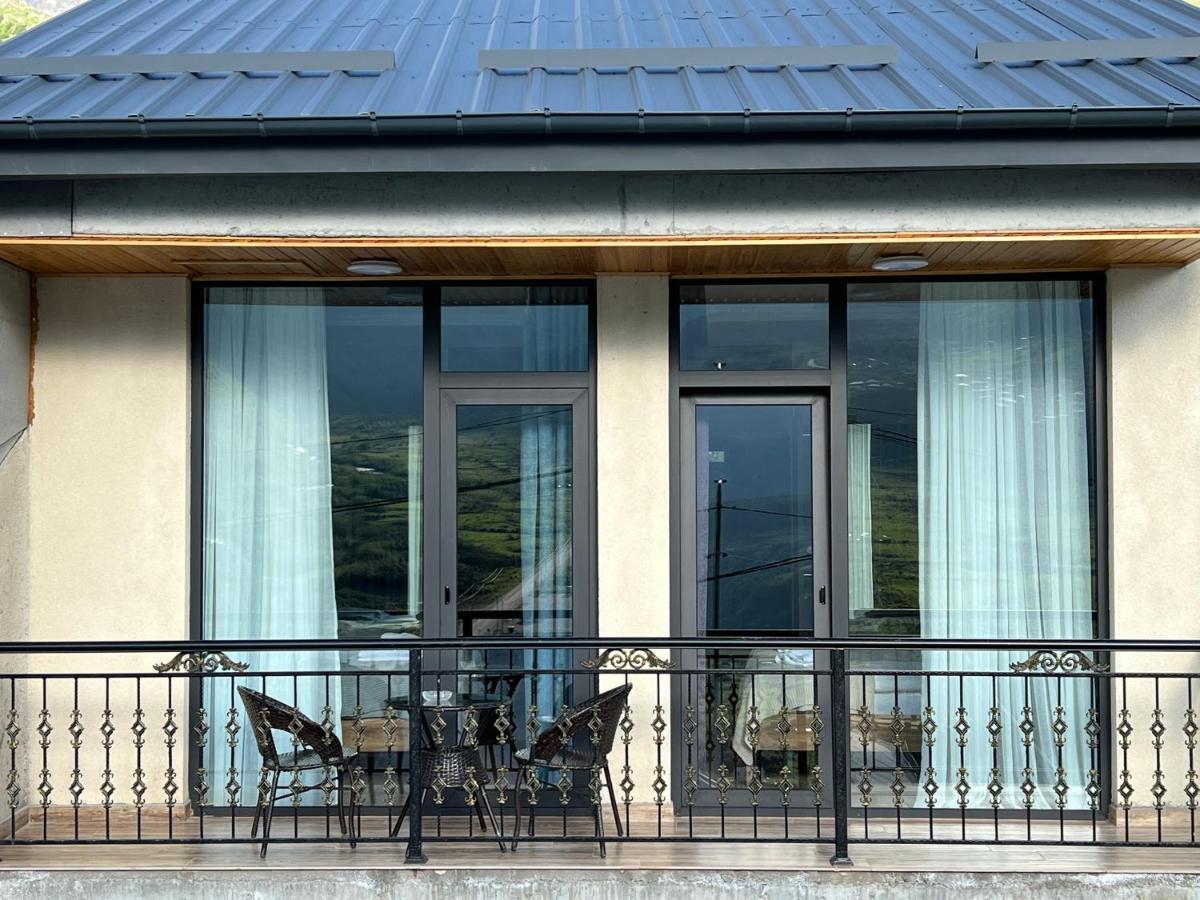 Highland Kazbegi Hotel Екстериор снимка